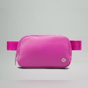 NWT Lululemon Sonic Pink Everywhere Belt Bag 1L
